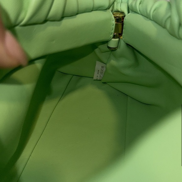 Bottega Veneta Mint Green Chain Pouch Leather Bag NEW - Picture 9 of 14